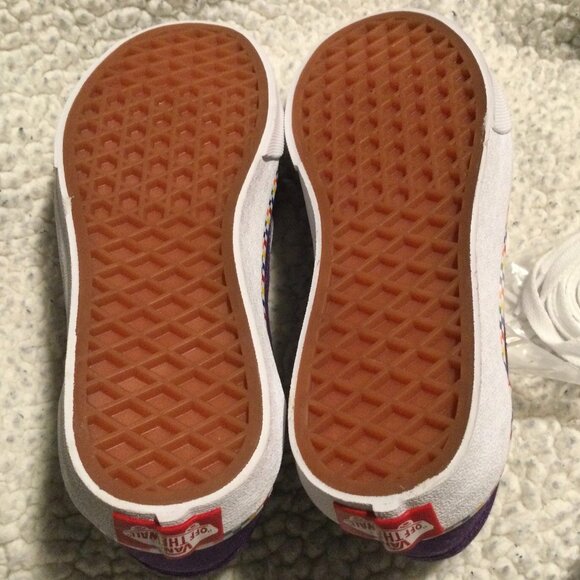 Vans Sneakers Old Skool Rainbow Checkerboard Purple Skate Shoes Kid's Size 2 NEW - Picture 5 of 5